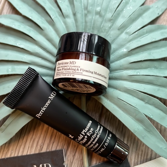 Bundle Perricone MD Travel Sample set - Picture 2 of 5